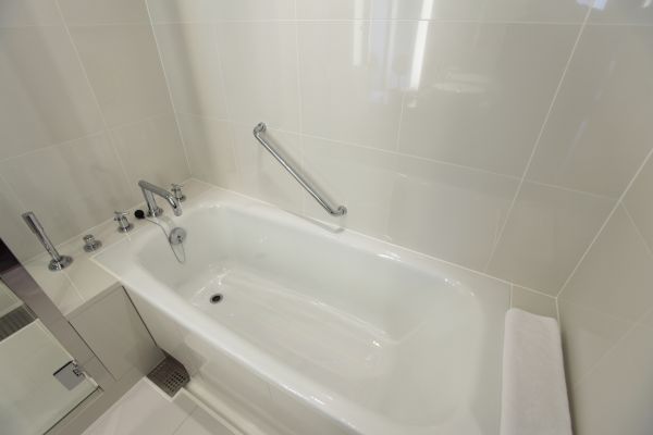 Bathtub Repair in Chico