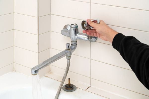 Leaky Bathtub Repair in Chico